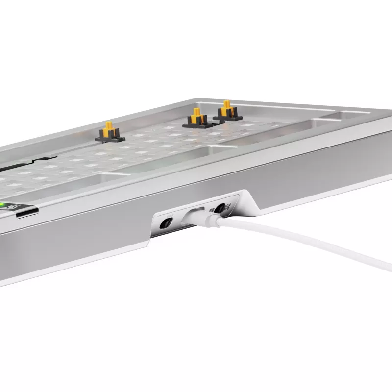 Glorious Gaming GMMK 3 PRO 75% Barebones Wired Silver - US, 75%, Vadu, USB, RGB LED, Sudraba