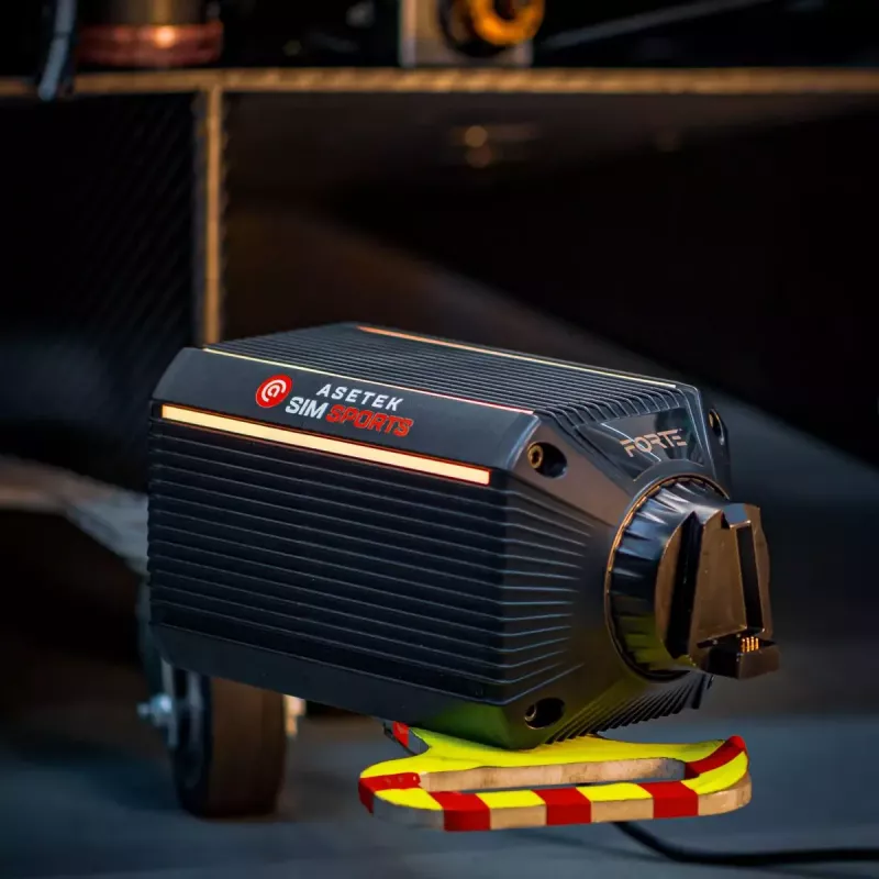 Riteņa bāze Asetek 40-020-0020003 — spēļu riteņa bāze, 400 W, PC, melna/balta, 132×293×133 mm
