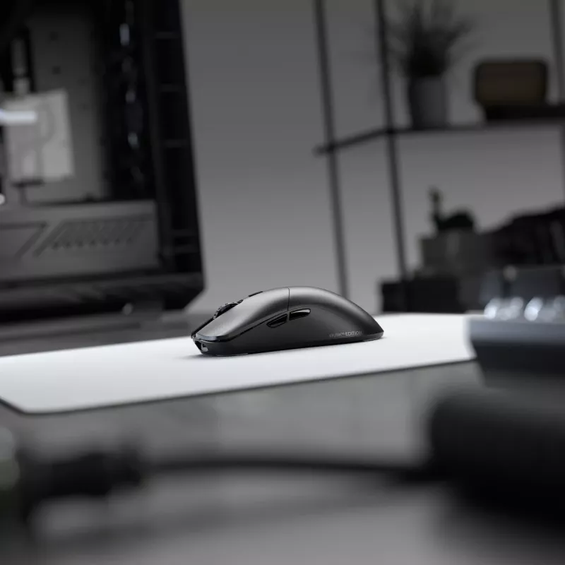 Glorious Gaming Glorious Model O 2 PRO Wireless - 4K/8K aptaujas frekvence - melns