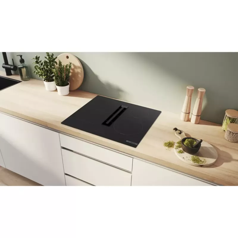 Bosch Serie 4 PVS611B16E plīts melna iebūvējama 59,2 cm zonas indukcijas plīts 4 zonu(-as) iebūvēts tvaika nosūcējs