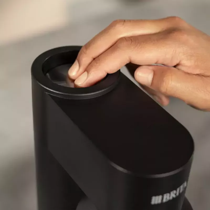 Carbonator Brita 1046729 Melns