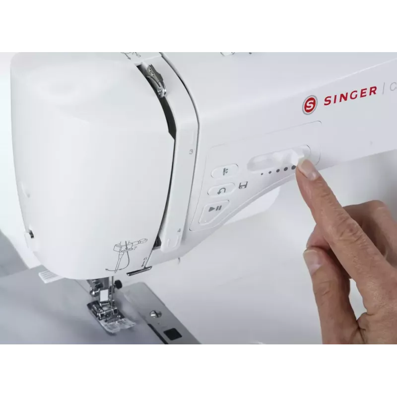 SINGER šujmašīna 7640 — elektrisks mājas modelis, balta, vairākas dūrienu programmas