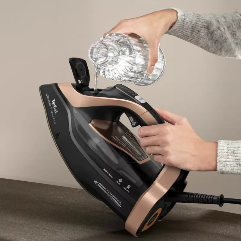 Tefal Ultimate Power Pro FV9E50 sausais un tvaika gludeklis, Durilium AirGlide Autoclean zole, 3200 W, melns, varš