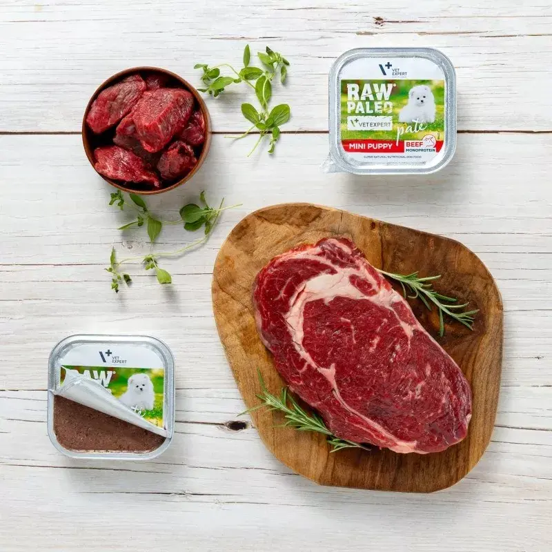 Mitrā kucēnu barība VETEXPERT RAW PALEO Pate Mini Beef — viena proteīna liellopu gaļas 150 g bundžiņa mazu šķirņu kucēniem