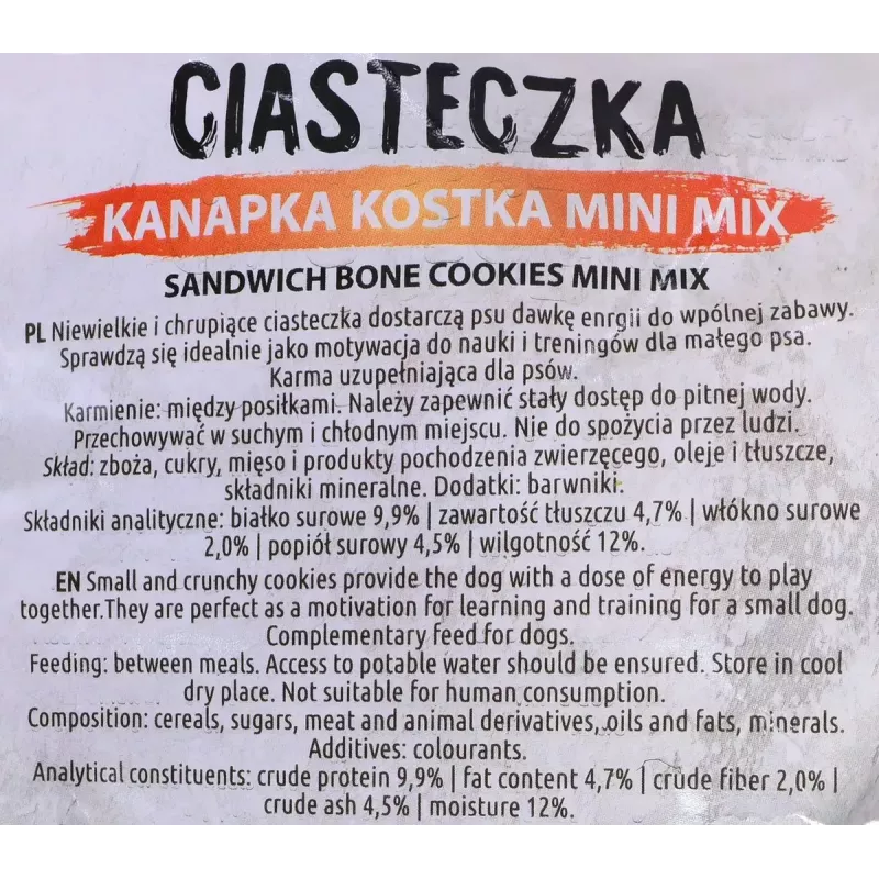 Suņu apmācības kārumi MACED Cube Cookies Mini Mix 1 kg — dažādi mini kubu cepumi, ar mājputnu garšu maisījums