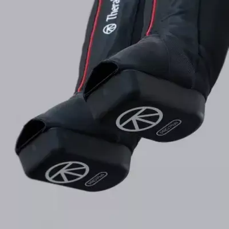 Kompresijas zābaki Therabody Recovery Air Jetboots Pro Plus — pilna garuma, regulāra izmēra, pneimatiski 20–100 mmHg, vibrācija, LCD, uzlādējami