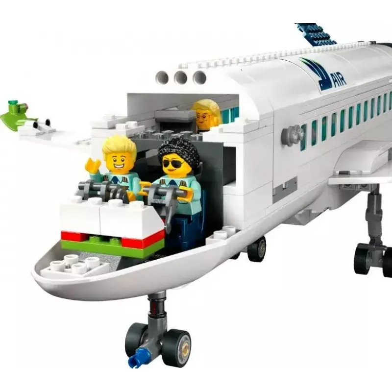 LEGO Passenger Plane būvkomplekts 60367 — City sērija, 913 detaļas, 2 minifigūras, detalizēts interjers