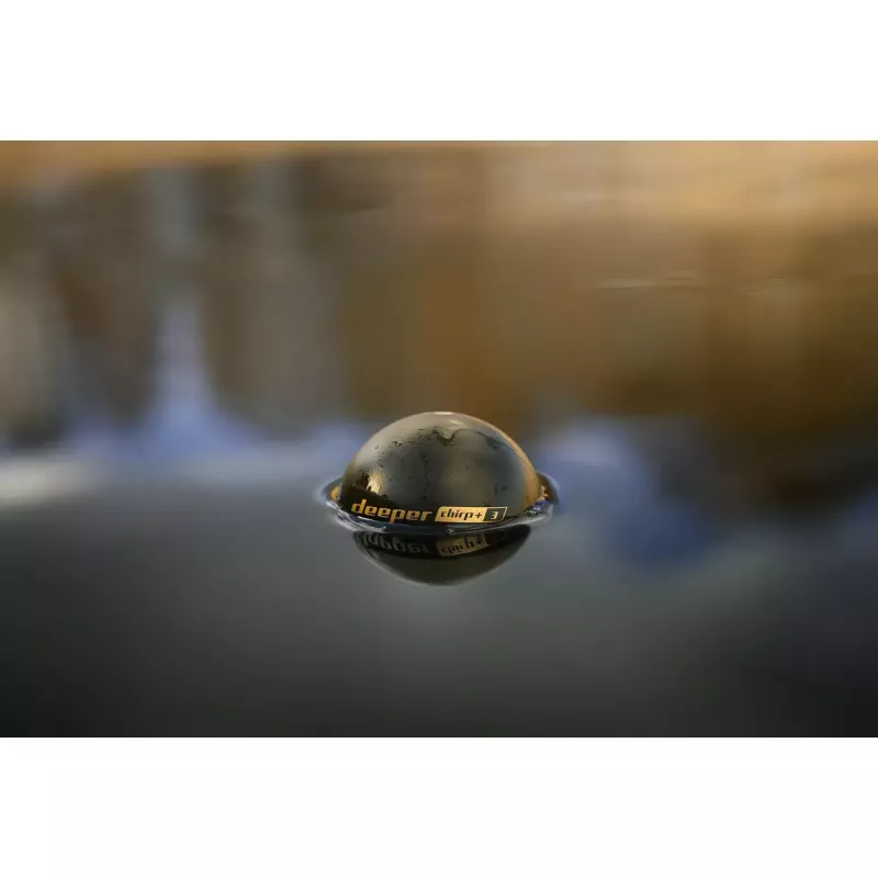 Pārnēsājams zivju meklētājs deeper Smart Sonar CHIRP+3 Wi‑Fi — metams bezvadu hidrolokators, maks. dziļums 100 m, konusa leņķi 47°/20°/7°, Wi‑Fi, GPS/GLONASS