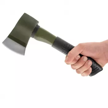 Mazais cirvis Mil-Tec 15506000 — kompakts āra cirvis, nerūsējošā tērauda asmens 4,6 mm, garums 280 mm, galvas platums 80 mm, svars 832 g