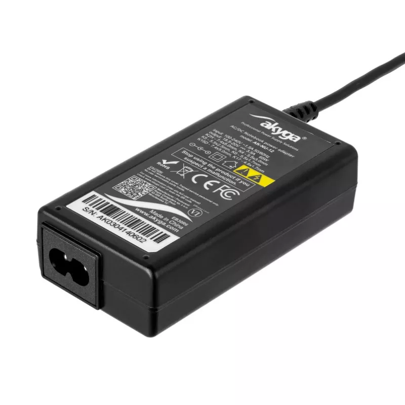 Iekštelpu lādētājs Akyga AK-NU-12 klēpjdatoriem, 65 W, izeja 1–3,5 V, ieeja 18,5–20 V, maiņstrāva, melns