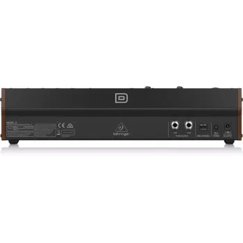 Sintezators Behringer Model D Melns Korpuss melns Barošanas avots DC AC