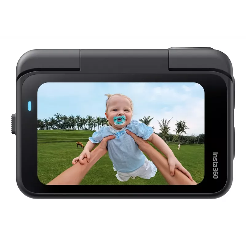 Sporta darbības kamera Insta360 GO Ultra Standard Melns — 4K Ultra HD 3840×2880, 1/1,28 collu sensors, 240 kadri/s, Wi‑Fi, iebūvēts displejs, MicroSD, 52,9 g
