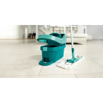Mop Leifheit 55045 Wet Microfiber — plakans mitrais mops ar mikrošķiedras galviņu grīdu tīrīšanai
