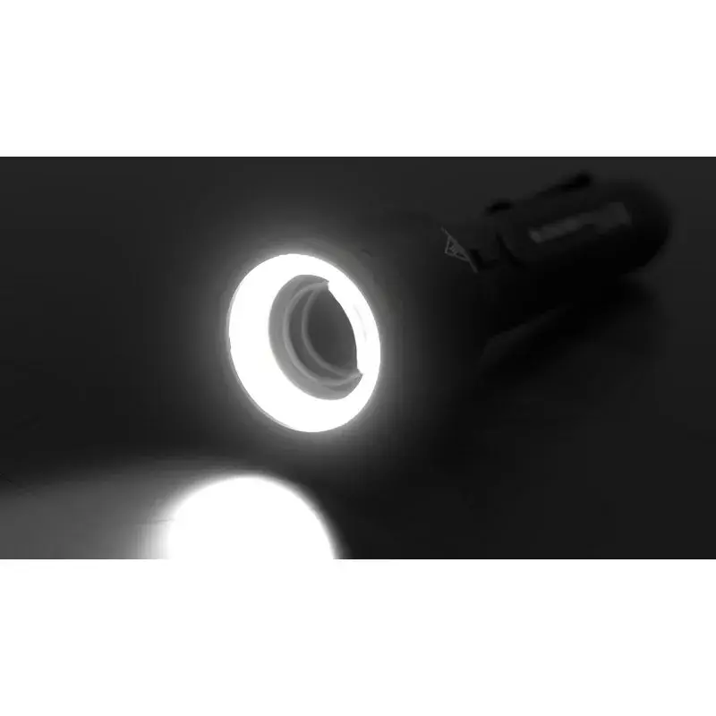 Rokas lukturītis Led Lenser 502987, kompakts alumīnija korpuss, 1000 lm, 4800 mAh uzlādējams Li-Ion akumulators, IP68, 8000 K, 176 mm, 41 g