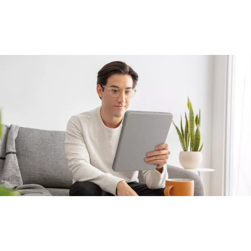 LOGITECH Combo Touch - Sand krāsas iPad Pro 12.9 collām (5. gen.) - ASV starptautiskais Qwerty