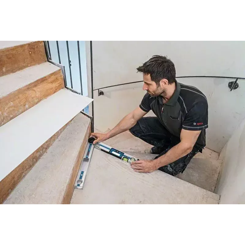 Bosch GAM 220 Professional digitālais leņķa mērītājs 0 - 220°