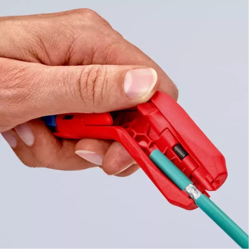 Kabeļu noņēmējs Knipex ErgoStrip 16 95 02 SB
