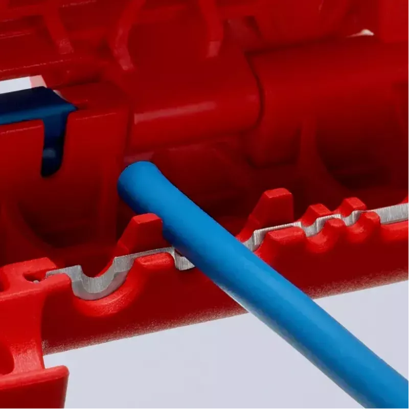 Kabeļu noņēmējs Knipex ErgoStrip 16 95 02 SB