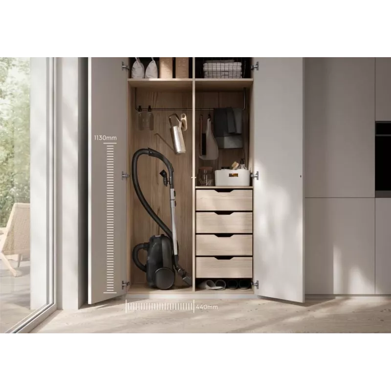 Cilindriskais putekļsūcējs Electrolux EB61A5UG — 3,5 L putekļu maiss, 750 W, 12 m rādiuss, turbo birste, nerūsējošā tērauda teleskopiskā caurule