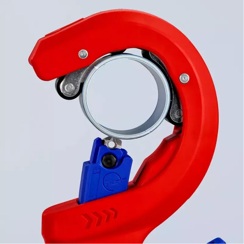 Cauruļu griezējs Knipex 90 23 01 BK tērauda asmens plastmasas rokturis 165mm
