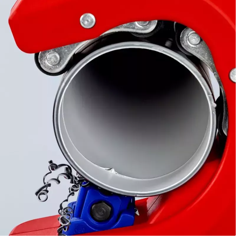 Cauruļu griezējs Knipex 90 23 01 BK tērauda asmens plastmasas rokturis 165mm