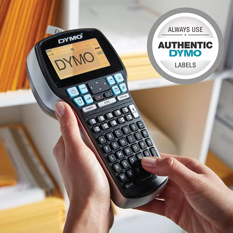 DYMO LabelManager 420P augstas veiktspējas uzlādējams pārnēsājams etiķešu printera komplekts | ABC tastatūra ar 4 D1 etiķešu ruļļiem un pārnēsāšanas futrāli