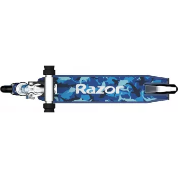 Minamais skrejritenis Razor Model A Shark Camo — salokāms, viegls bērnu/pusaudžu skrejritenis, 2 riteņi, regulējama stūre, maks. slodze 65 kg