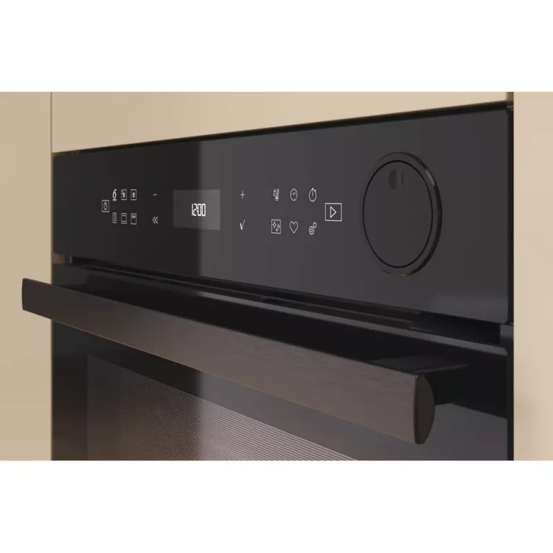 Whirlpool AKZ9S 8220 FB 73 L Melna