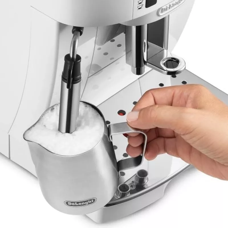 Kombinētais espresso automāts De’Longhi Magnifica S ECAM 21.117.B 1,8 l ūdens tvertne, 250 g pupiņu tvertne, 15 bāri