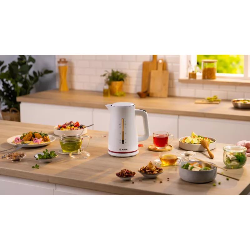 Elektriskā tējkanna Bosch TWK3M121 — 1,7 L, 2400 W, balta, plastmasas korpuss