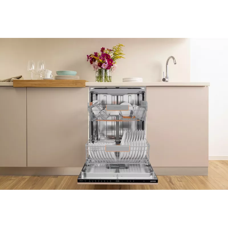Iebūvējamā trauku mazgājamā mašīna Gorenje GV663B65XXL — nerūsējošais tērauds, 60 cm, 14 komplekti, 6 programmas, 38 dB