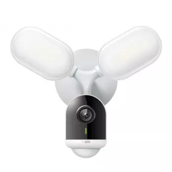 TP-Link Smart Floodlight Camera, IP drošības kamera, āra, vadu un bezvadu, 2800 lm, 5000 K, sienas