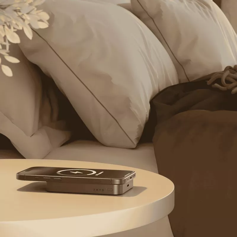 ZENS Powerbank plāns Qi2 Al 10000mAh Melns