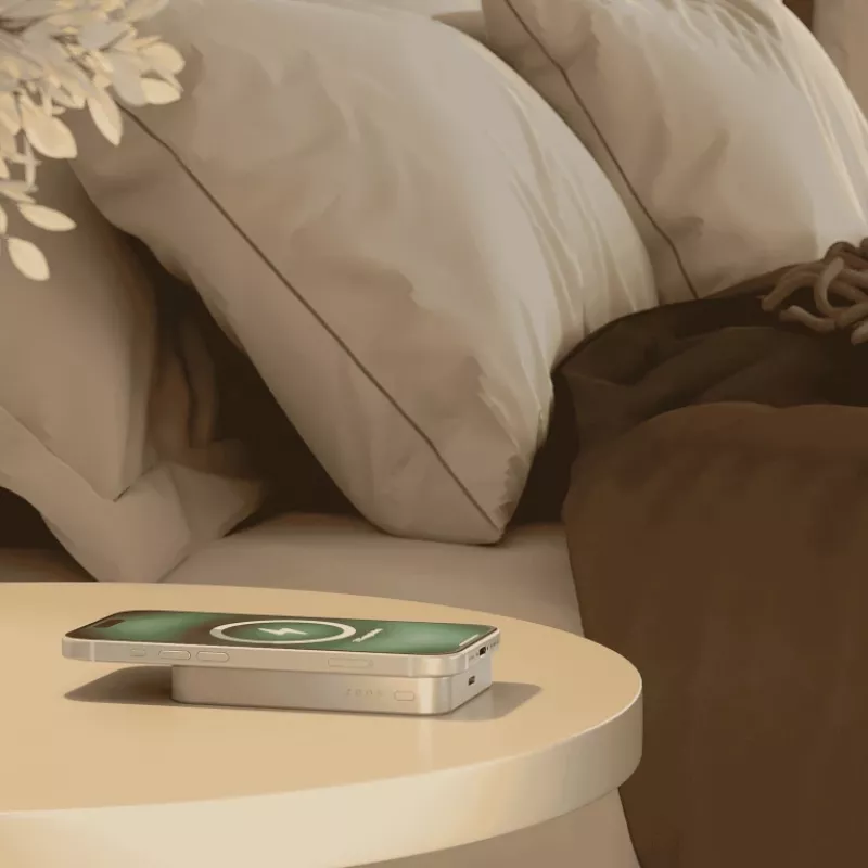 ZENS Powerbank plāns Qi2 Al 10000mah balta