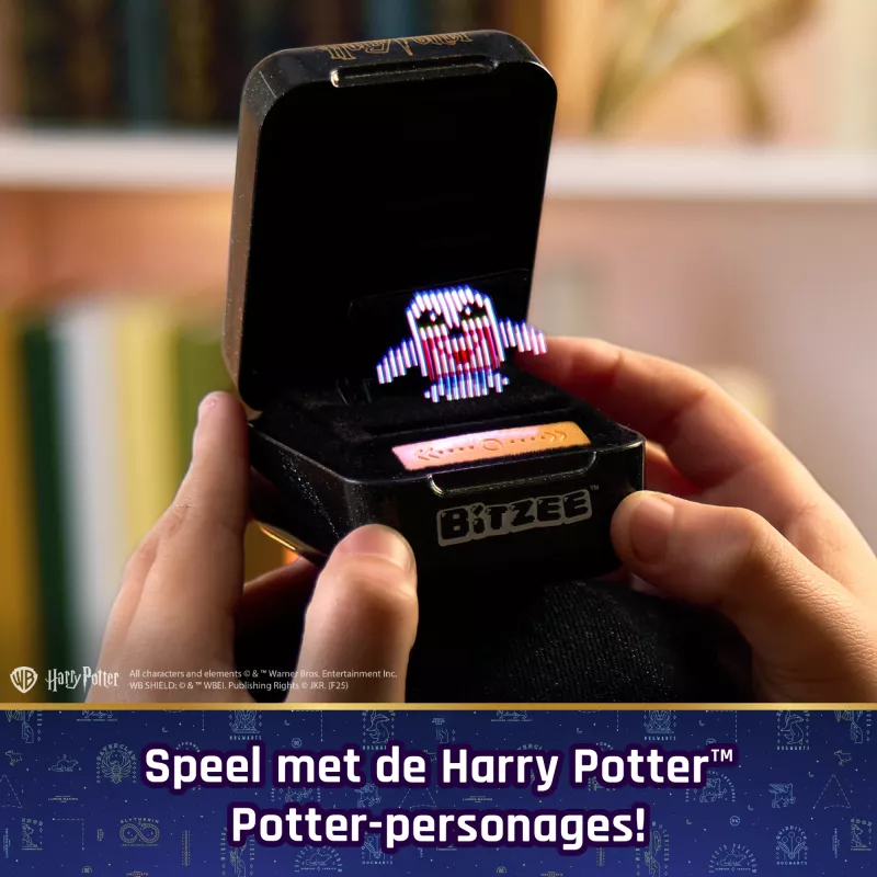 Wizarding World Harry Potter, Bitzee interaktīvā rotaļlieta ar 20 tēliem iekšpusē, lieliski piemērota Lieldienu dāvanām, digitālais mājdzīvnieks reaģē uz vilkšanu, slīpumu un pieskārieniem
