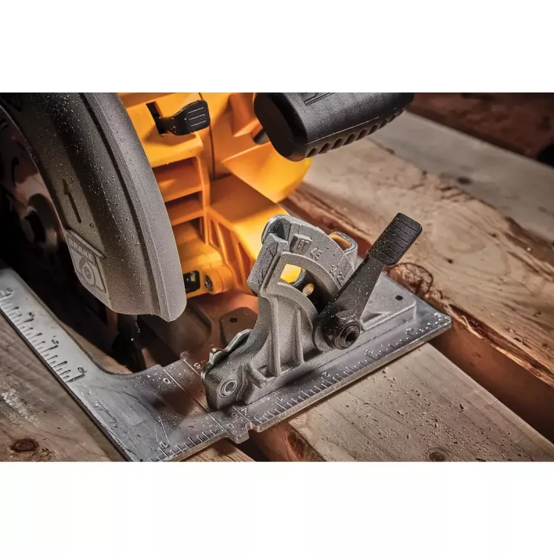 Pārnēsājamais ripzāģis DeWALT DCS573NT-XJ