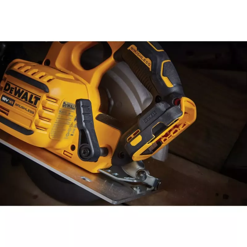 Pārnēsājamais ripzāģis DeWALT DCS573NT-XJ
