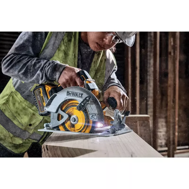 Pārnēsājamais ripzāģis DeWALT DCS573NT-XJ