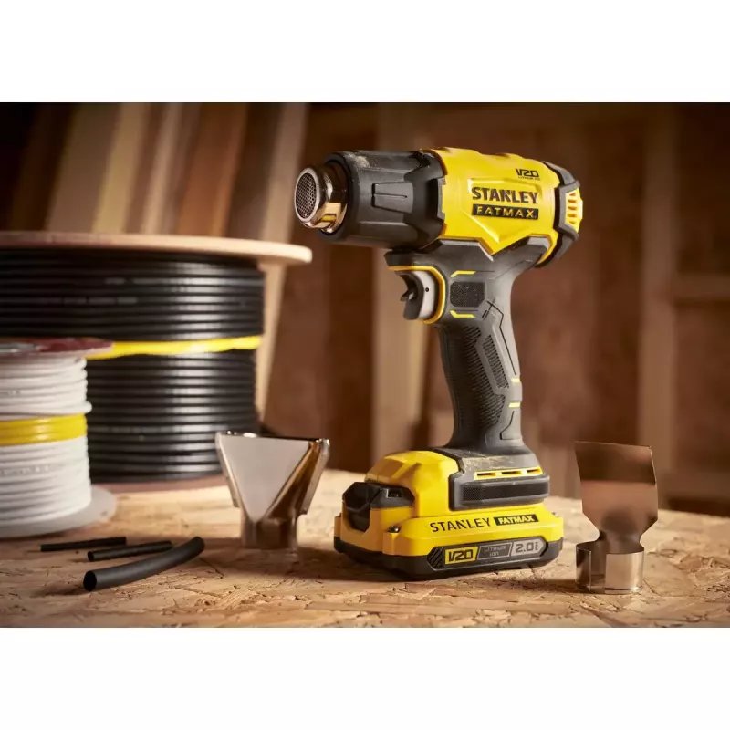 Karstā gaisa pistole Stanley FATMAX SFMCE530B-XJ