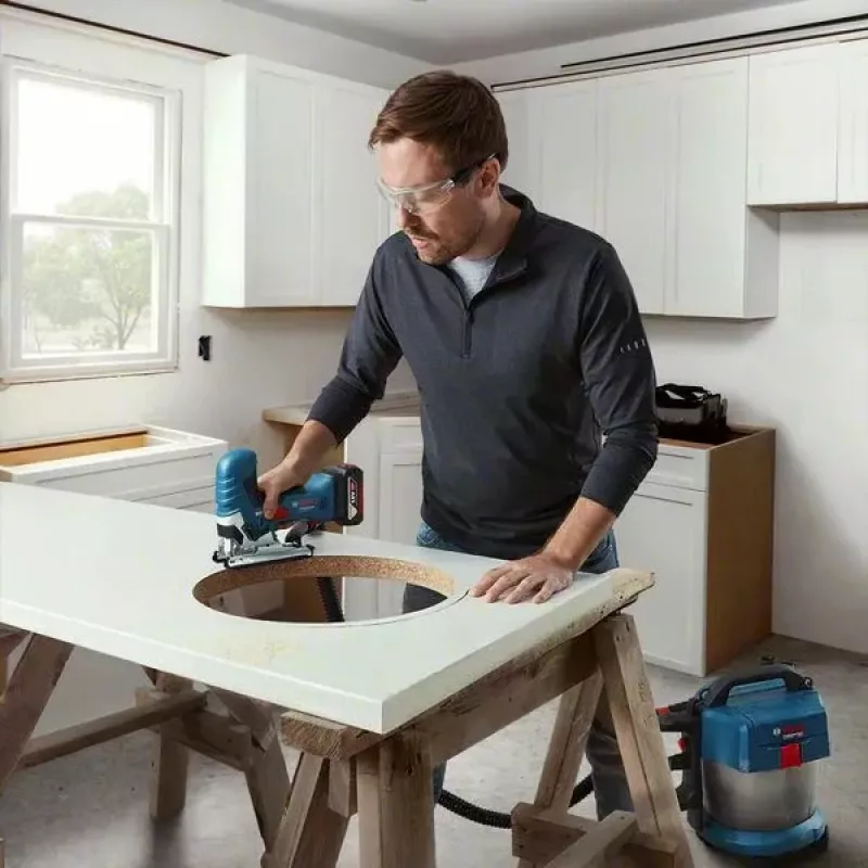 Bosch GST 185-LI elektriskais figūrzāģis 3500 spm 1.9 kg