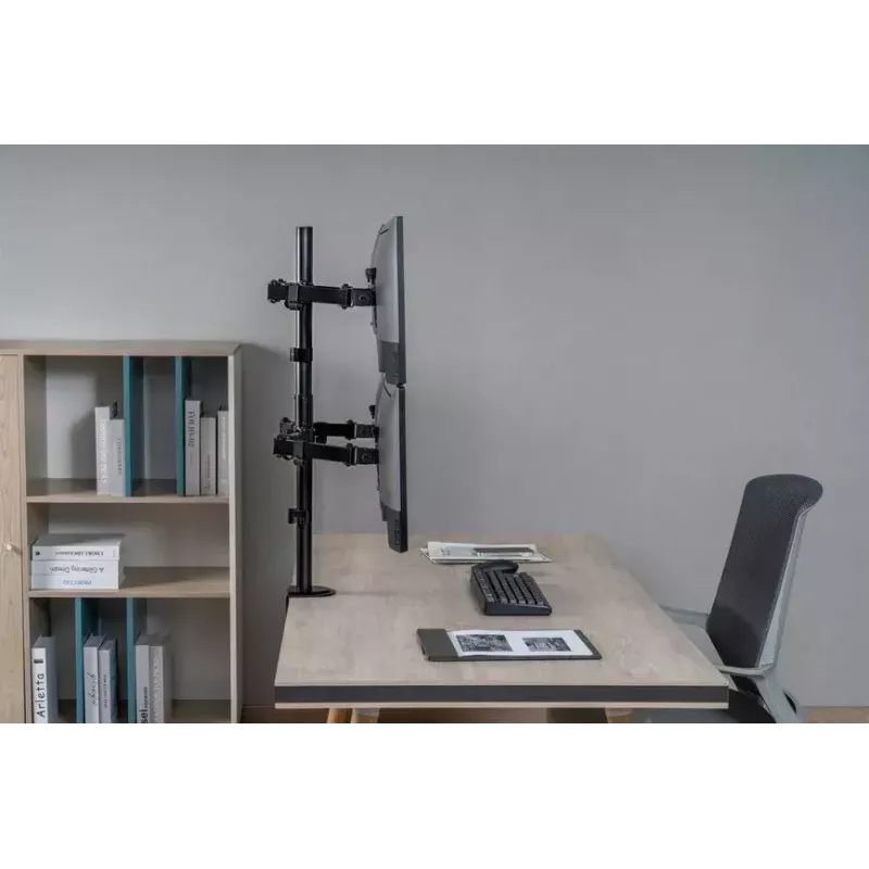 Equip 17 collu–32 collu šarnīrsavienojuma četru monitoru galda stiprinājuma kronšteins