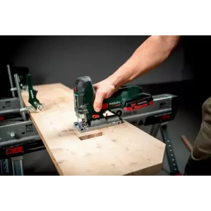 Figūrzāģis Metabo ST 18 LT 3500 apgr./min 2 kg