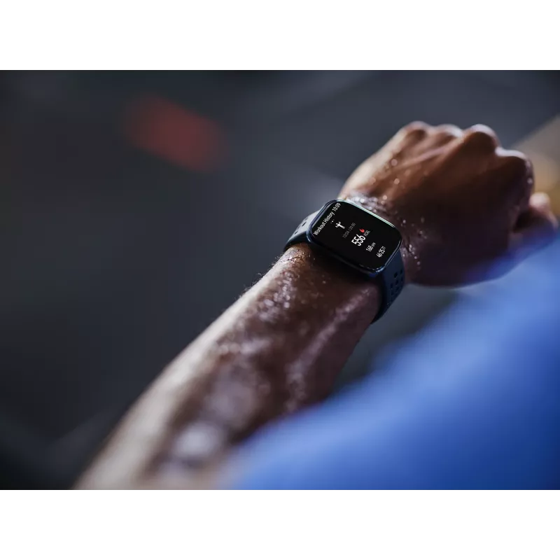 Amazfit Bip 6 Melns 5 cm (1,97 colla) AMOLED Digital 390 x 450 pikseļi Skārienjūtīgais GPS (satelītu)