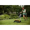 Manuālais cilindriskais zāles pļāvējs Fiskars 113880 griešanas platums 116,8 cm
