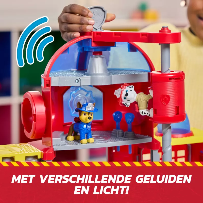 PAW Patrol Ugunsdzēsības glābšanas vadības centrs ar Māršala figūriņu, glābšanas ugunsdzēsēju mašīnu, gaismām, palaišanas mehānismu un skaņas efektiem, rotaļlietas bērniem zēniem un meitenēm no 3 gadu vecuma