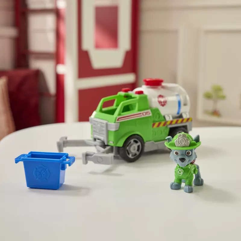 PAW Patrol Ugunsdzēsības glābšana: Rocky glābšanas ugunsdzēsības autocisterna ar figūriņu, satveršanas spīli un rotaļu kravas automašīnu, rotaļlietas zēniem un meitenēm vecumā no 3 gadiem