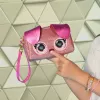 Purse Pets, Keepin’ It Clutch Dazzling Diva Puppy rotaļlieta un aproču maciņš ar apgaismojošām varavīksnes acīm, bērnu rotaļlietas meitenēm no 4 gadu vecuma