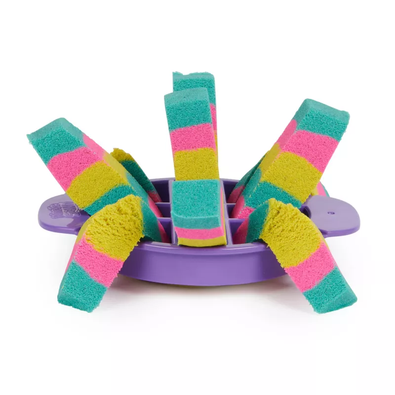 Kinetic Sand , Ultimate Sandisfying Set ar 2 mārciņām spēļu smilšu (rozā, dzeltenas un zilganzaļas), 10 rīki un veidnes, sensoriskās rotaļlietas bērniem no 7 gadu vecuma