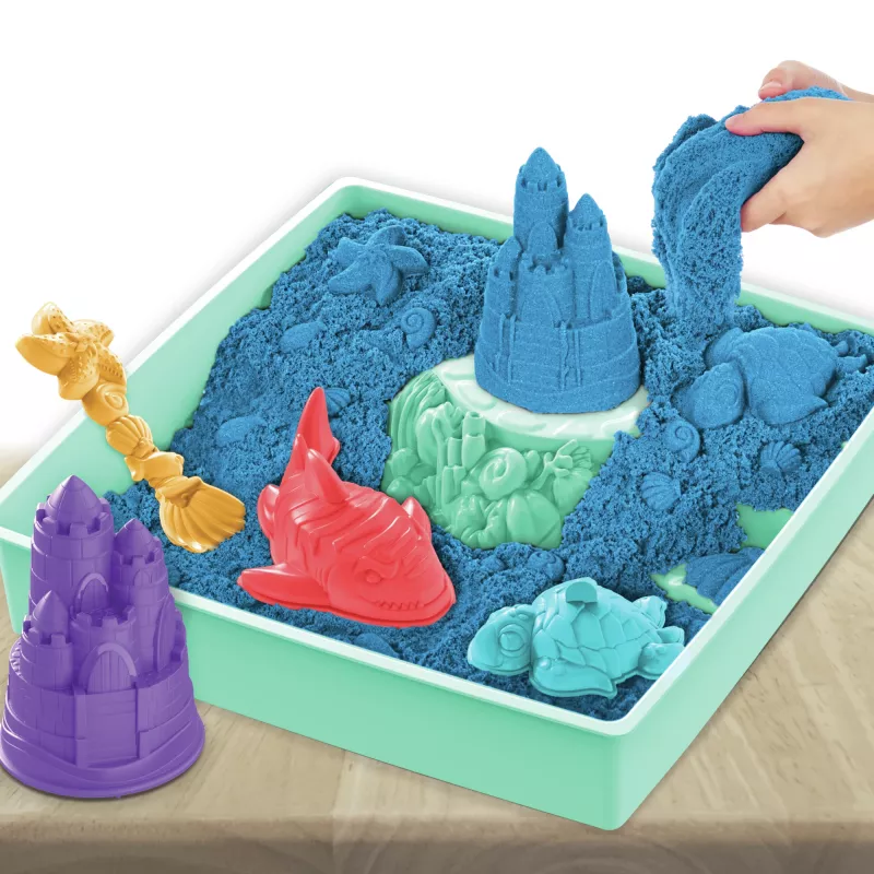 Kinetic Sand, smilšu kastes komplekts, radošas Lieldienu dāvanas, ietver 1 lb zilu formējamu rotaļu smilti, 4 rīkus un veidnes, uzglabāšana, sensoriskas rotaļlietas bērniem no 3 gadu vecuma