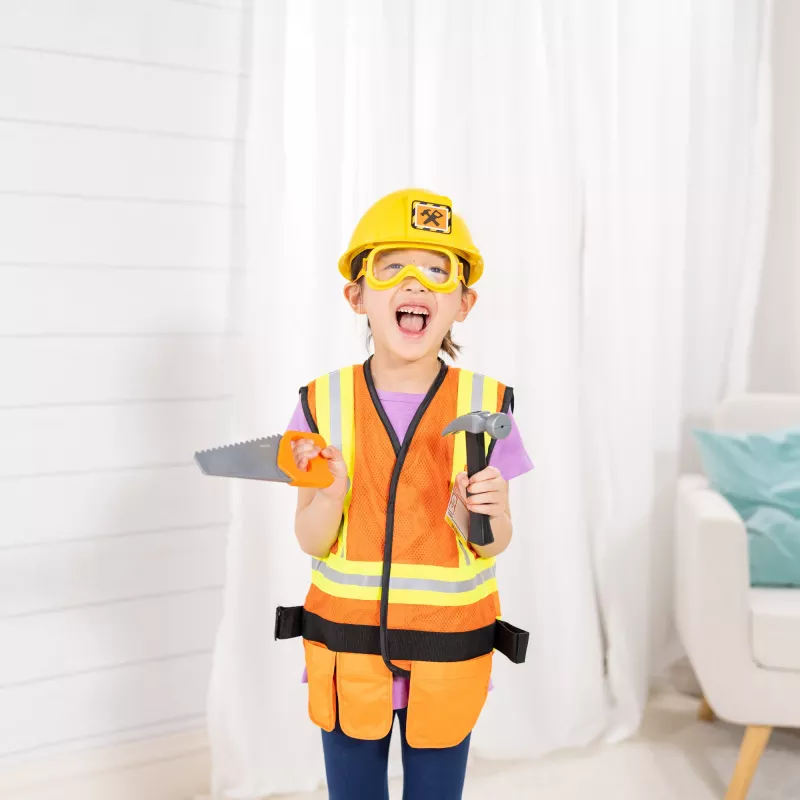 Melissa & Doug Construction Worker Role Play Costume Dress-Up Set (6 gab.)